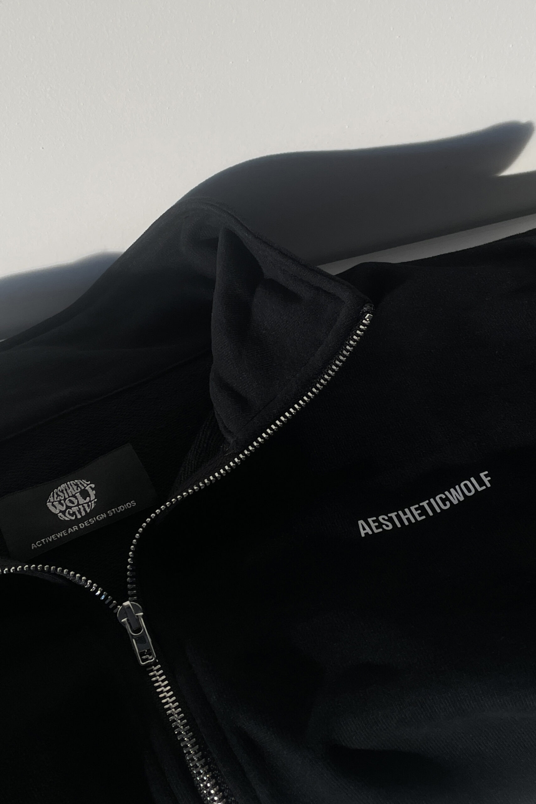 Half Zip Drop Shoulder Crop Sweatshirt – Black Sport Wears